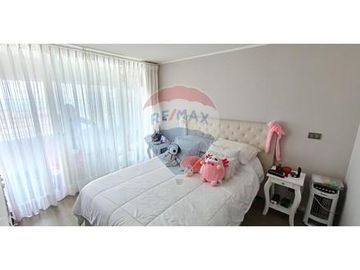 Hermoso departamento, en Av. Cerro Paranal