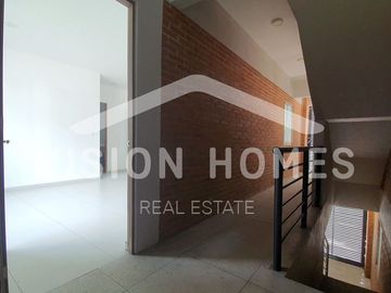 Departamento en Venta :: a unos pasos de Arboledas y Valle Dorado