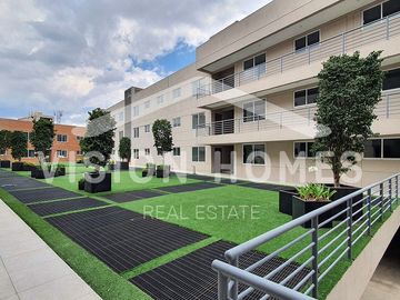 Departamento en Venta :: a unos pasos de Arboledas y Valle Dorado