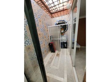 Vendo casa medianera en el conjunto residencial la colina en Tuluá val