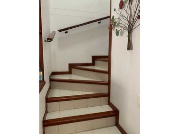 Casa para venta en el sur de cali barrio quintas de don simon unidad