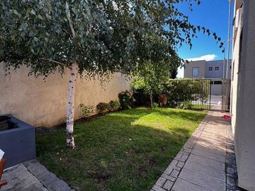 Casa en Venta en jardin del este 2470