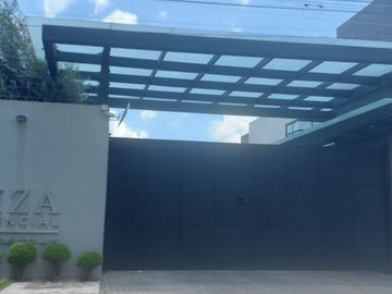 Casa Venta Residencial Ibiza Metepec 3 pisos