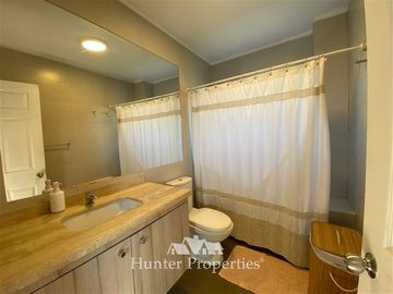 Casa en Venta en La Hacienda - Machali