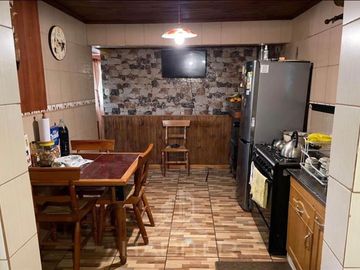 Casa en Venta en CASA DE CAMPO A 3,7 km CAMINO DUAO, SOLO PAGO AL CONTADO!