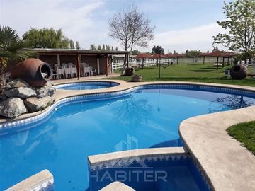 Casa en Venta en CASA DE CAMPO A 3,7 km CAMINO DUAO, SOLO PAGO AL CONTADO!