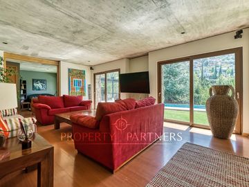 Excelente casa mediterránea Golf de Manquehue, cercana a  Colegio Everest