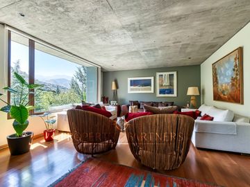 Excelente casa mediterránea Golf de Manquehue, cercana a  Colegio Everest
