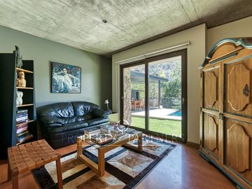 Excelente casa mediterránea Golf de Manquehue, cercana a  Colegio Everest