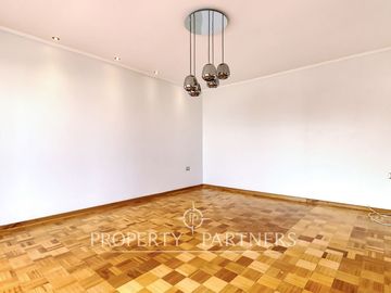 Casa en venta en Jardines del Sur, 4 habitaciones.