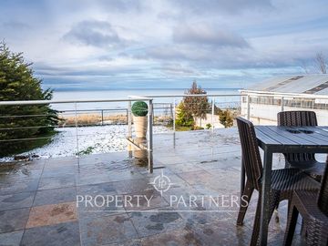 Hermosa casa con vista al Estrecho