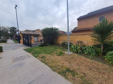 Casa en Venta en Av. El Guanaco Norte