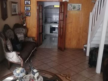 Casa en Venta en Condominio Lautaro