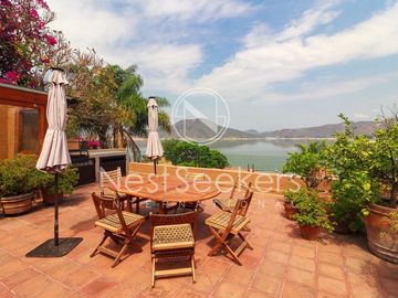 CASA EN CONDOMINIO, VISTA Y ACCESO AL LAGO
