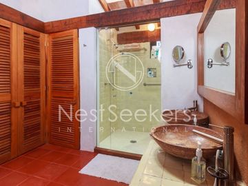 CASA EN CONDOMINIO, VISTA Y ACCESO AL LAGO