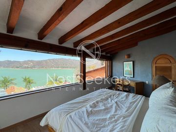 CASA EN CONDOMINIO, VISTA Y ACCESO AL LAGO