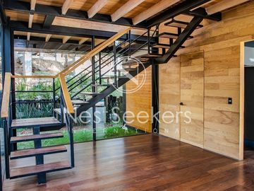 Villa en el bosque en preventa
