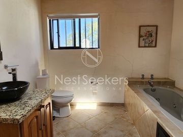CASA DE CAMPO EN VENTA EN VALLE DE BRAVO, PIPIOLTEPEC