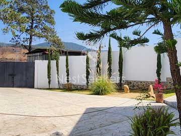 CASA DE CAMPO EN VENTA EN VALLE DE BRAVO, PIPIOLTEPEC
