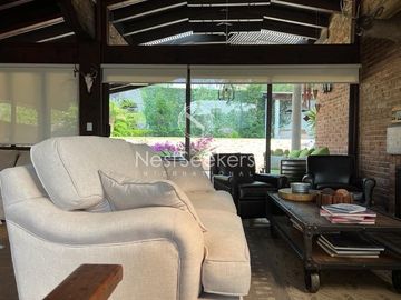 Casa en venta en excelente condominio en Avandaro