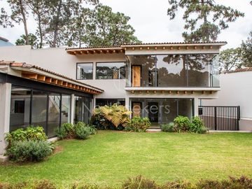 CASA EN VENTA EN AVANDARO