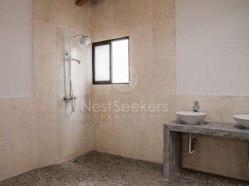 CASA EN VENTA EN AVANDARO