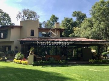 Casa en venta dentro del Club de Golf Avandaro