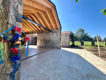 Casa en Condominio en Venta en San Simón El Alto, Valle de Bravo
