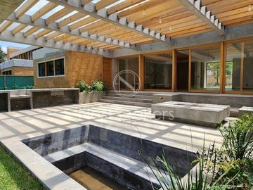 CASA NUEVA EN VENTA EN ACATITLAN, VALLE DE BRAVO