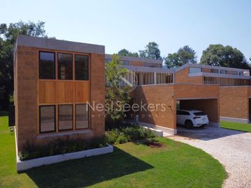 CASA NUEVA EN VENTA EN ACATITLAN, VALLE DE BRAVO