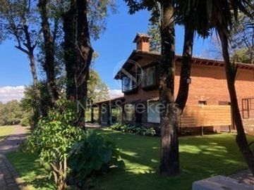 Casa en venta en Fairway del Club de Golf Avanadaro