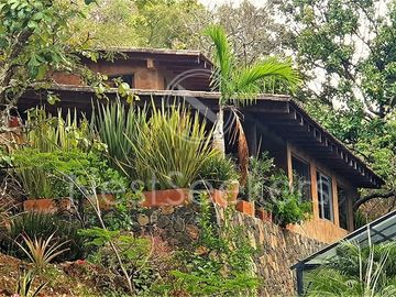 Un paraíso hecho realidad, Rancho en el valle de Tilostoc.