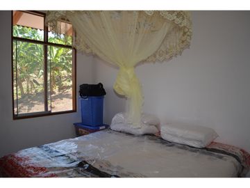 Casa de Campo en 7 Has. en Venta - Lamas - El Saucal