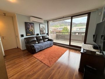 ESTUPENDA CASA CHAMISERO 4 DORM (2 EN SUITE) + PISCINA