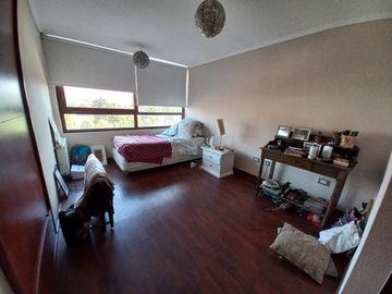 SE VENDE MODERNO DEPTO 1D 1B CERCANO AL ALTO LAS CONDES