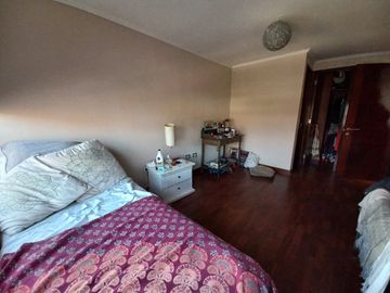 SE VENDE MODERNO DEPTO 1D 1B CERCANO AL ALTO LAS CONDES