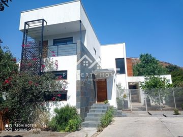 LA RESERVA 4 DORM + SERVICIO + HOME OFFICE