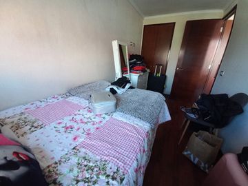 SE VENDE CÓMODO Y FUNCIONAL DEPTO 2D CERCANO ALTO LAS CONDES