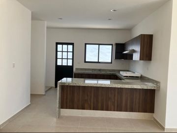 CASA A ESTRENAR EN VENTA EN MÉRIDA, CHOLUL