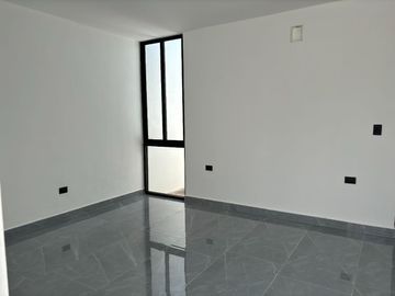 CASA EN VENTA EN PRIVADA CON AMENIDADES EN CHOLUL, MÉRIDA