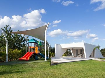 EN VENTA CASA EN PRIVADA RESIDENCIAL BLANCA, MÉRIDA