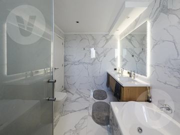 Casa en venta - Barrio Terralagos, Canning