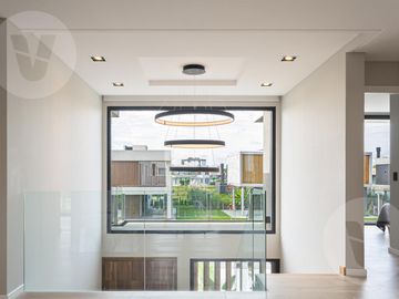 Casa en venta - Barrio Terralagos, Canning