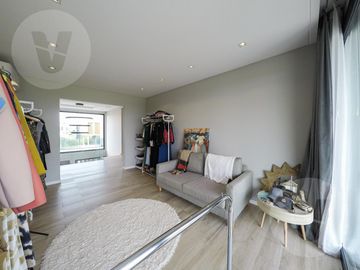 Casa en venta - Barrio Terralagos, Canning