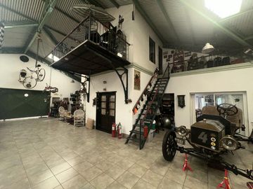 Estupenda Casa Estilo Colonial en el Barrio Los Naranjos - Ingeniero Maschwitz