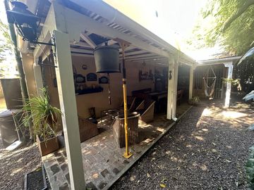 Estupenda Casa Estilo Colonial en el Barrio Los Naranjos - Ingeniero Maschwitz