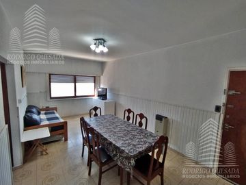 Muy comodo y confortable 3 ambientes con una hermosa vista al mar  desde sus ambientes!!