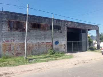 Galpón - Urquiza