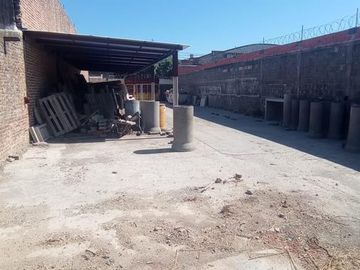 Galpón - Urquiza