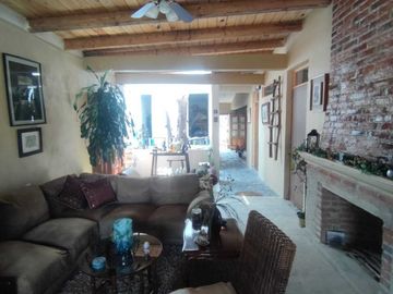 SE VENDE CASA 1,280 M2 UBICADA EN CAÑADAS TEPOTZOTLÁN ESTADO DE MÉXICO.